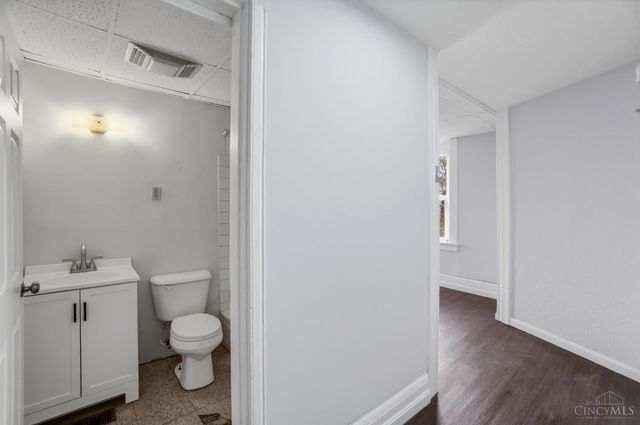 1900 State Avenue, Cincinnati, OH 45204