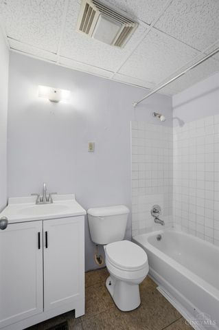 1900 State Avenue, Cincinnati, OH 45204