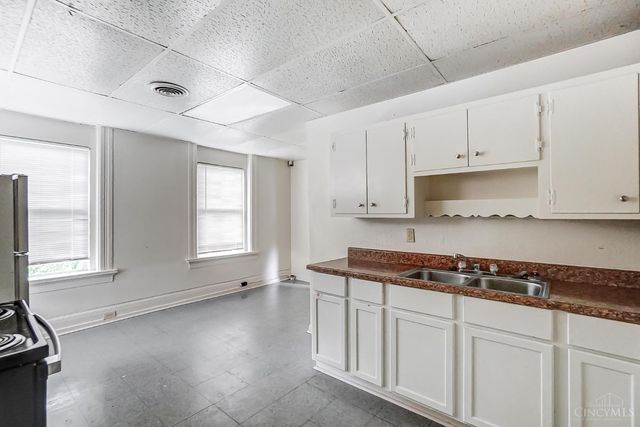 1900 State Avenue, Cincinnati, OH 45204