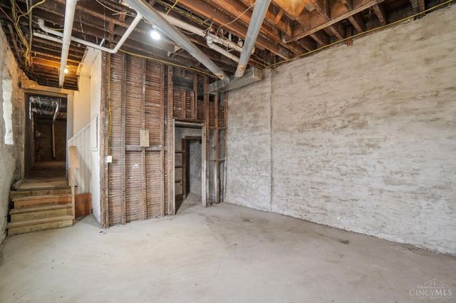 1900 State Avenue, Cincinnati, OH 45204