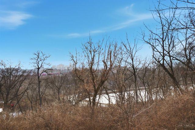 1900 State Avenue, Cincinnati, OH 45204