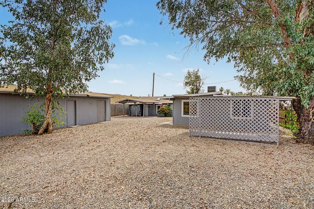 2501 W HAYWARD Avenue, Phoenix, AZ 85051