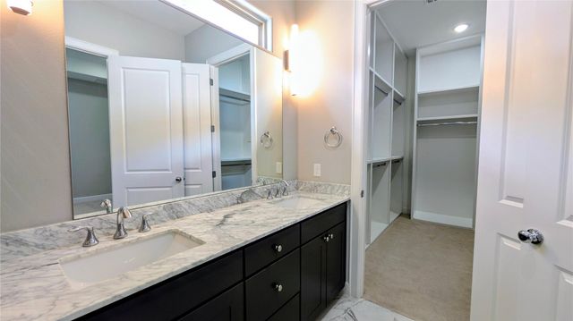 5116 Pine Reach Drive, Houston, TX 77018