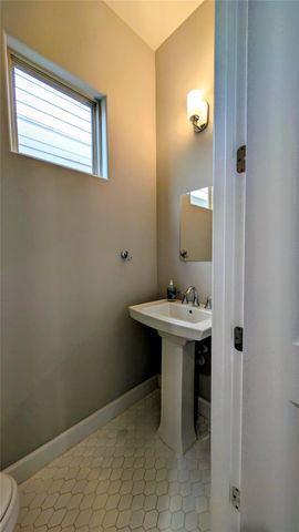 5116 Pine Reach Drive, Houston, TX 77018