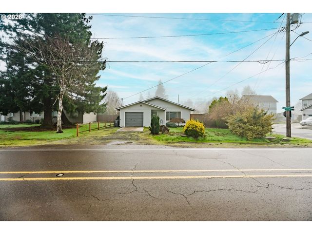 120 3RD St, Gervais, OR 97026