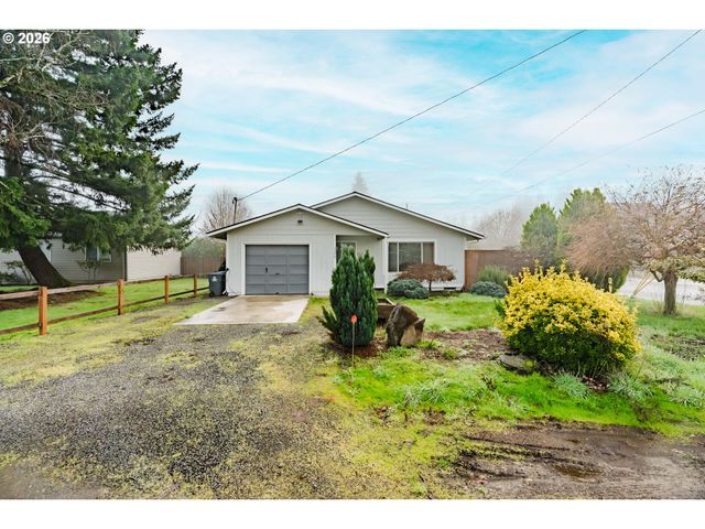 120 3RD St, Gervais, OR 97026