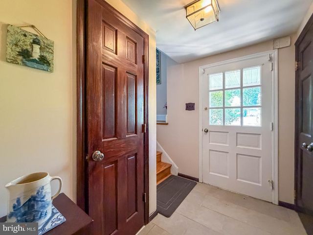 61 CLOVERLY DR, Richboro, PA 18954