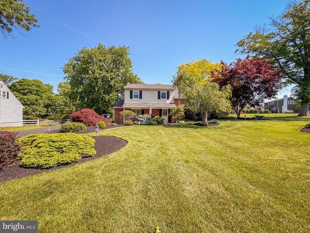 61 CLOVERLY DR, Richboro, PA 18954