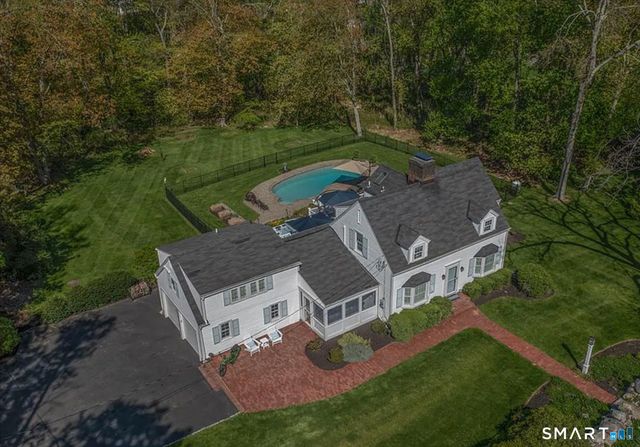 67 Maple Avenue North, Westport, CT 06880
