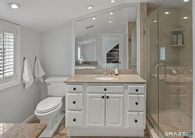 67 Maple Avenue North, Westport, CT 06880