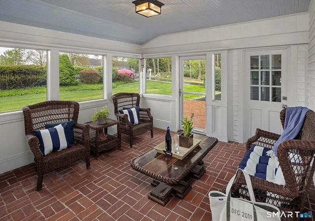 67 Maple Avenue North, Westport, CT 06880