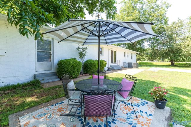 1202 Donna Avenue, Decatur, AL 35601