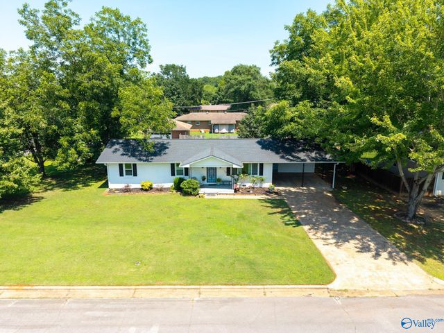 1202 Donna Avenue, Decatur, AL 35601