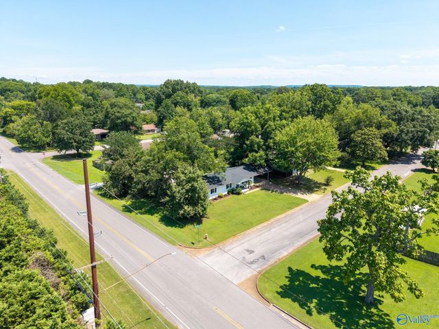 1202 Donna Avenue, Decatur, AL 35601