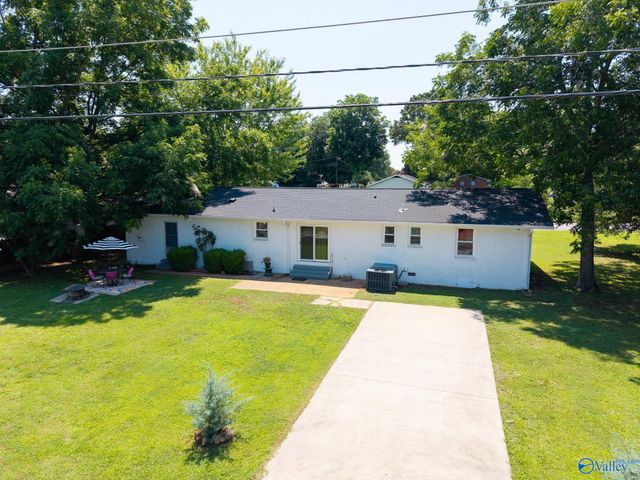 1202 Donna Avenue, Decatur, AL 35601
