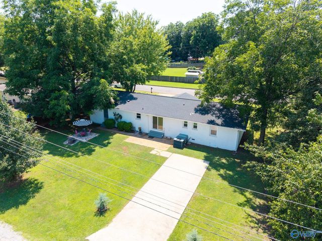 1202 Donna Avenue, Decatur, AL 35601