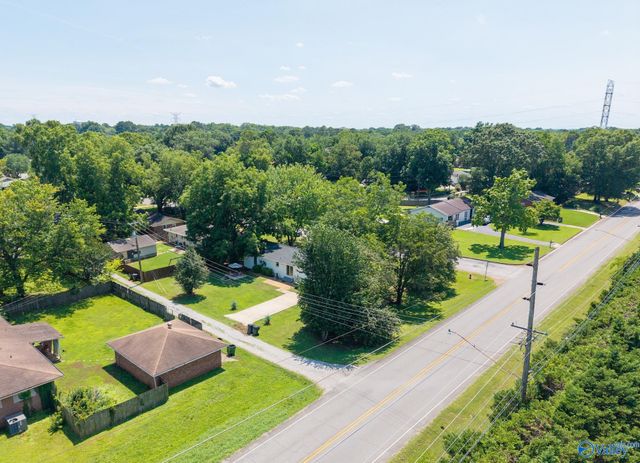 1202 Donna Avenue, Decatur, AL 35601