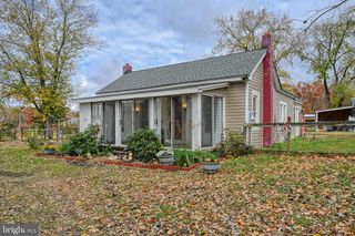 464 BELSCHES RD, Bumpass, VA 23024