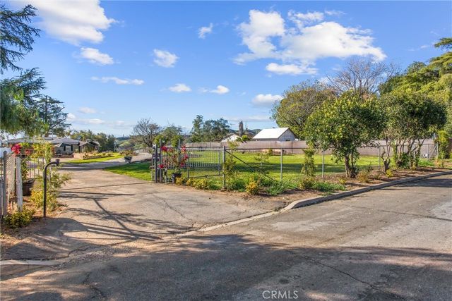 33574 Washington Drive, Yucaipa, CA 92399