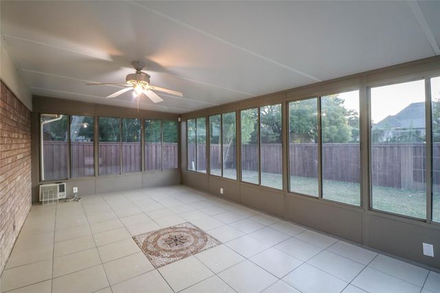 2213 Shady Brook Drive, Bedford, TX 76021