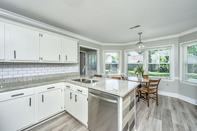 4 Mulroy Court, Charleston, SC 29414