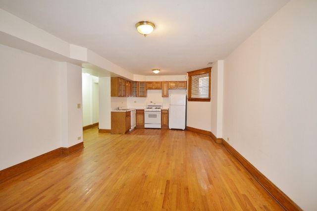 1417 W Belle Plaine Avenue G, Chicago, IL 60613