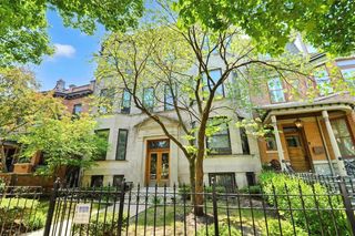 1417 W Belle Plaine Avenue G, Chicago, IL 60613