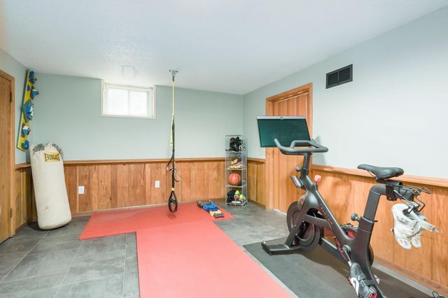 3917 Eckberg Drive, Brooklyn Center, MN 55429