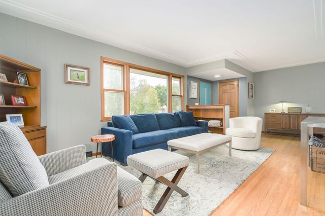 3917 Eckberg Drive, Brooklyn Center, MN 55429