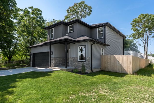 1309 E Blaine Street, Springfield, MO 65803