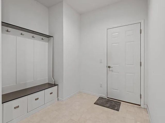 5898 Urbandale Court N, Plymouth, MN 55446