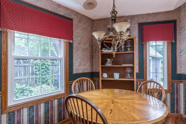 213 W PARKWAY BOULEVARD, Appleton, WI 54911