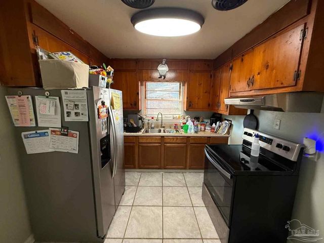 6480 Cypress St, Milton, FL 32570