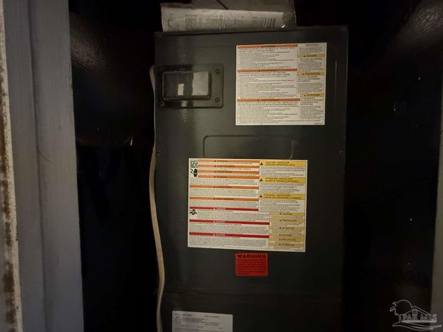 6480 Cypress St, Milton, FL 32570