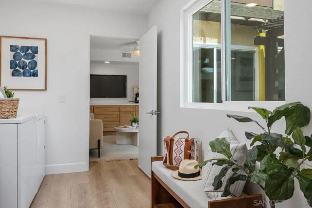 10539 Caminito Glenellen, San Diego, CA 92126