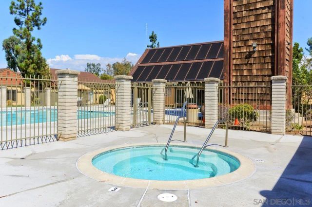 10539 Caminito Glenellen, San Diego, CA 92126