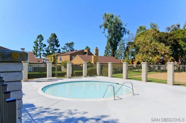 10539 Caminito Glenellen, San Diego, CA 92126
