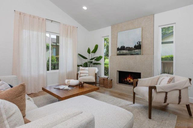 10539 Caminito Glenellen, San Diego, CA 92126