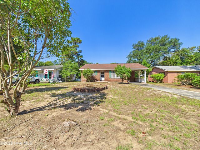 425 Norton Street, Oak Island, NC 28465