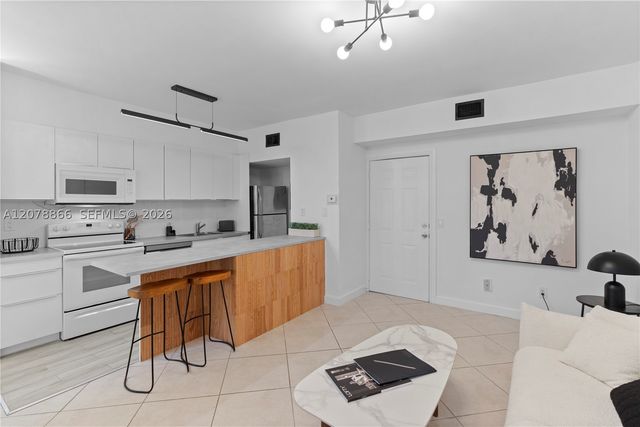 1559 Michigan Ave 102, Miami Beach, FL 33139
