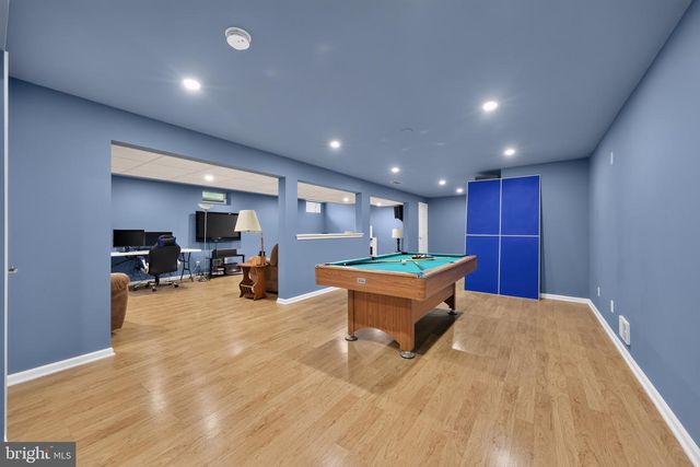 8 SWEETBRIAR CT, Mullica Hill, NJ 08062