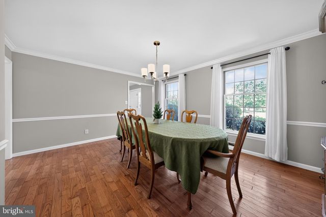 8 SWEETBRIAR CT, Mullica Hill, NJ 08062