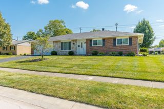 185 Katy Lane 185 Katy Lane, Englewood, OH 45322