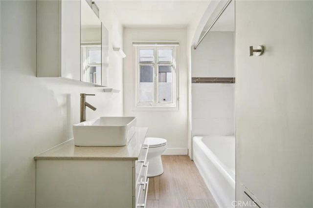 140 Linden 356, Long Beach, CA 90802