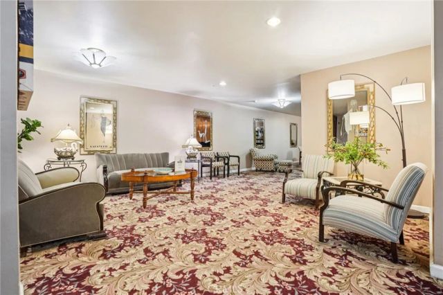 140 Linden 356, Long Beach, CA 90802