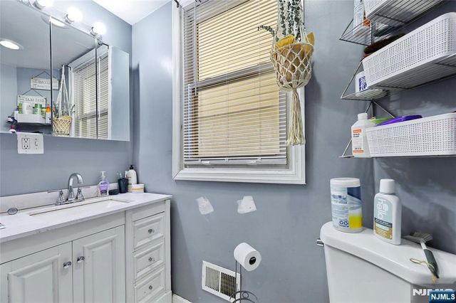 119 Ridgewood Avenue, Newark, NJ 07108
