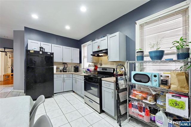 119 Ridgewood Avenue, Newark, NJ 07108