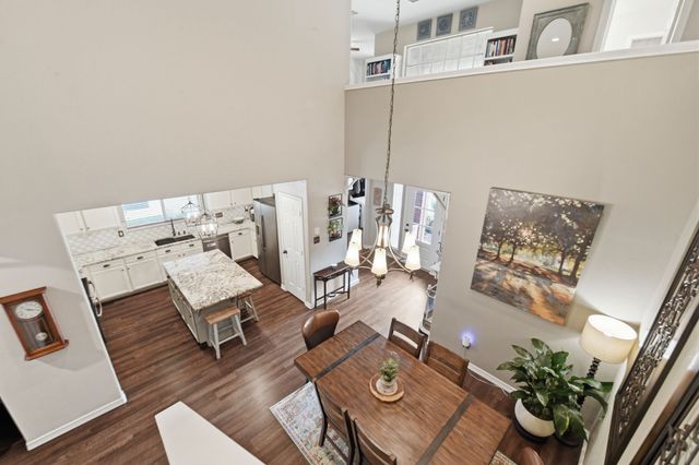 205 Benton Drive, Roanoke, TX 76262