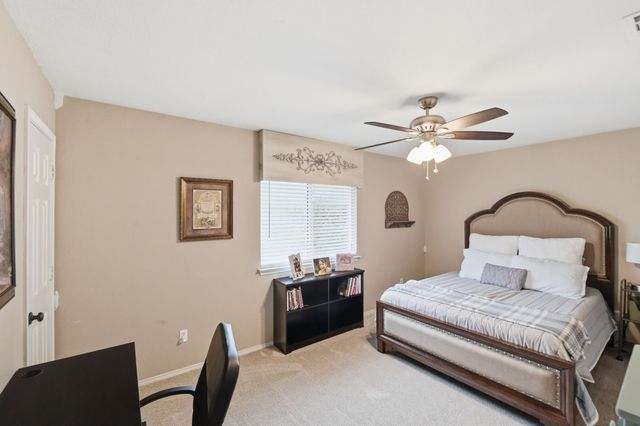 205 Benton Drive, Roanoke, TX 76262