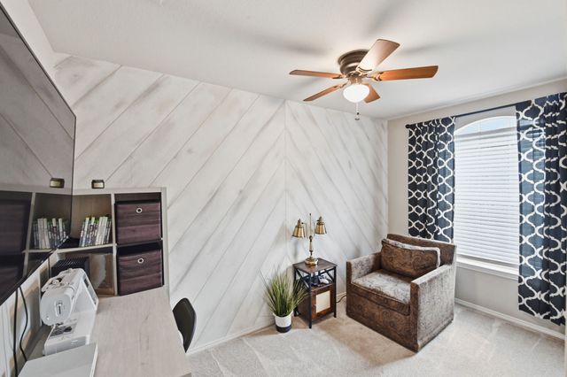 205 Benton Drive, Roanoke, TX 76262